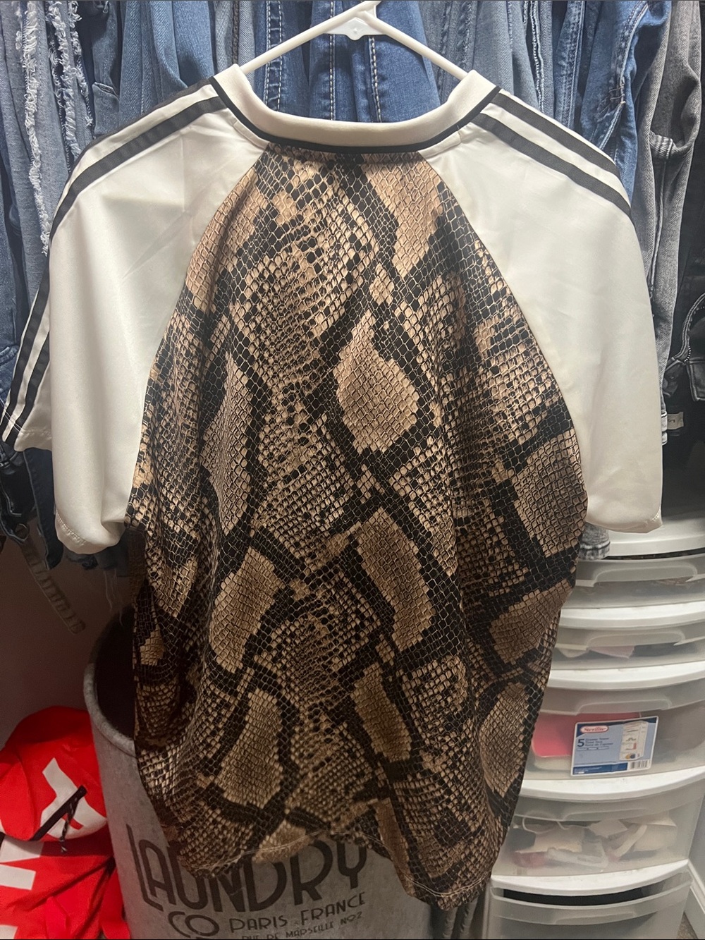 adidas Snake-Print Sports Tee in Cream & Brown - Picture 4 of 4